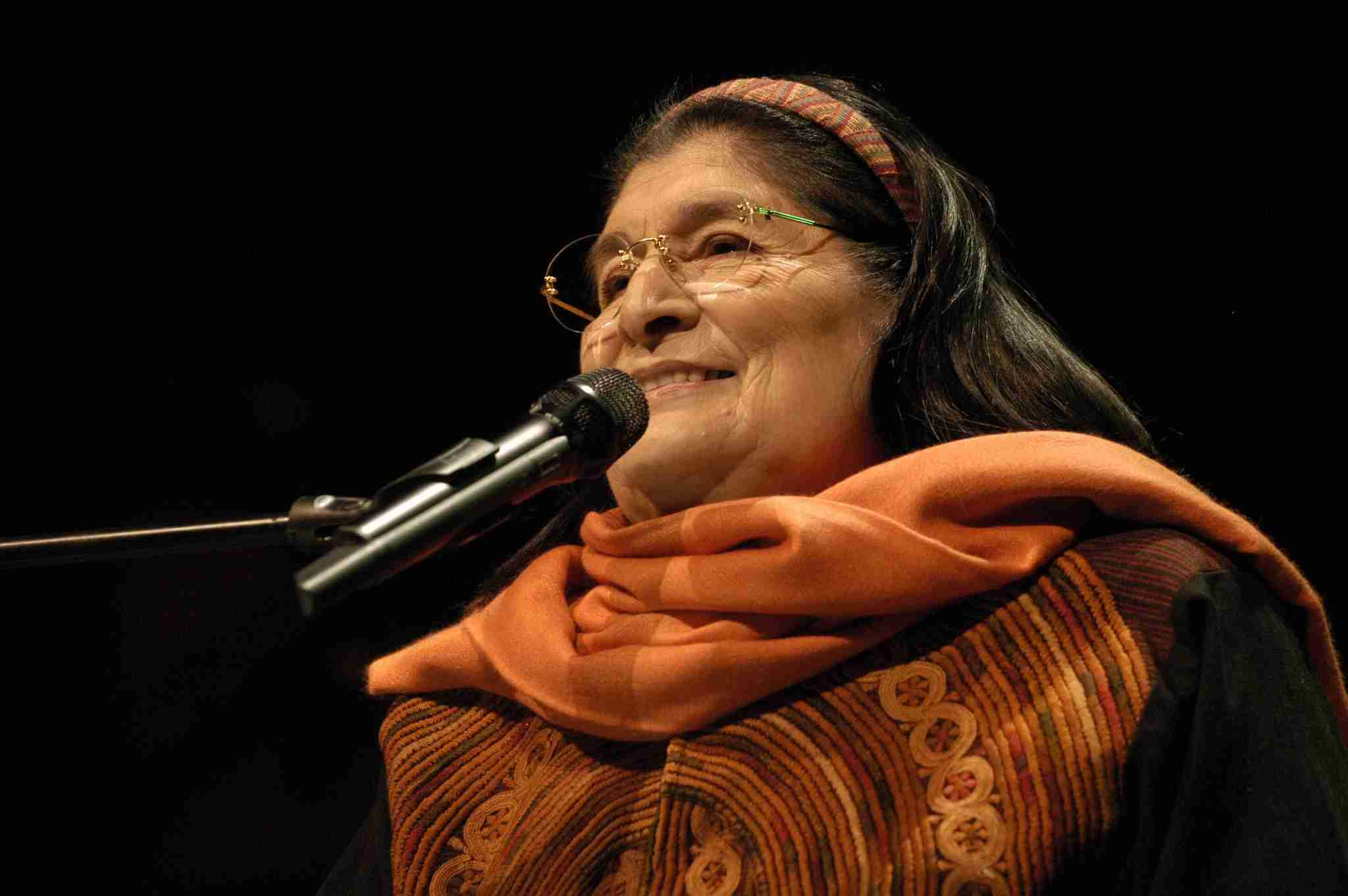 Folklore y Mercedes Sosa